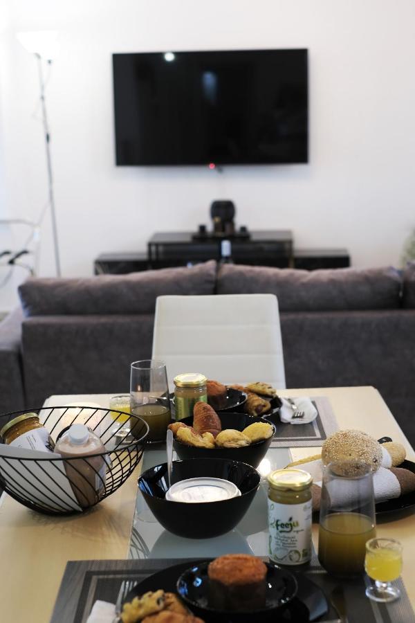 Emvi Apartments II Near Airport 브라브로나 외부 사진