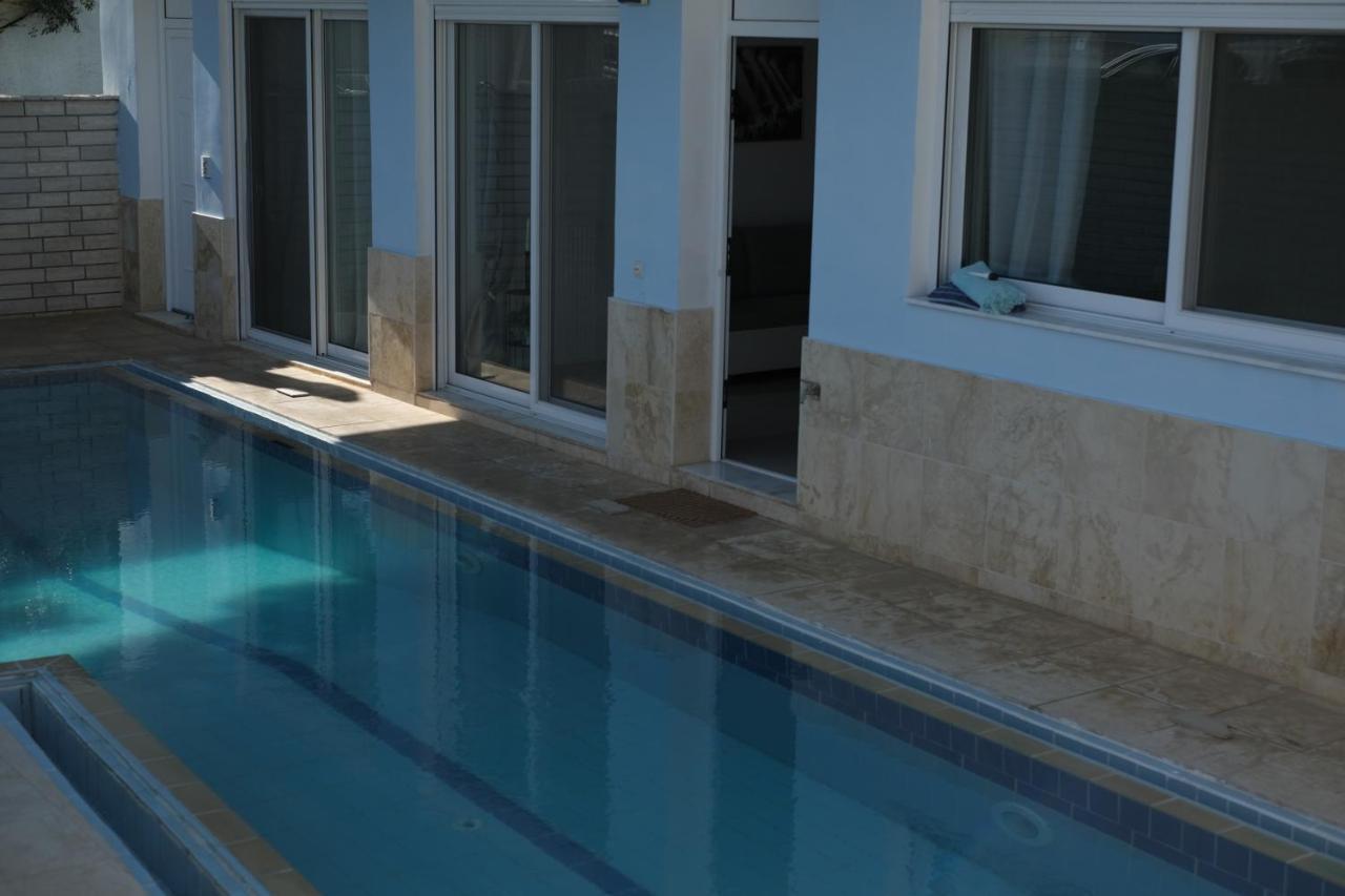 Emvi Apartments II Near Airport 브라브로나 외부 사진
